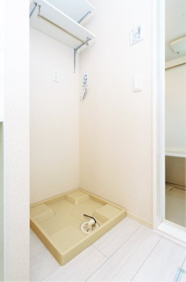 【洗面所】 | カーサ・ボニータ | 参考写真（同物件別部屋）