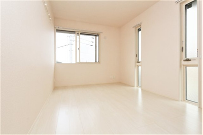 【居間・リビング】 | カーサ・ボニータ | 参考写真（同物件別部屋）