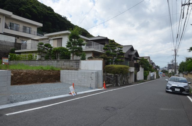 土地　八幡西区常磐町11-9の前面道路含む現地写真|令和6年7月20日撮影