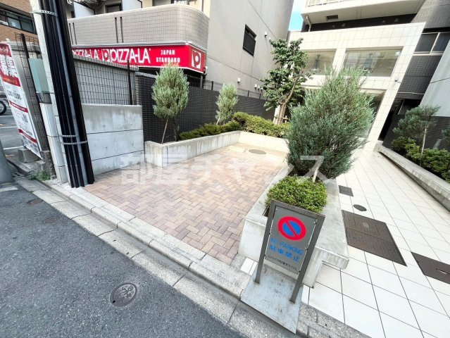 エステムプラザ名古屋・栄プレミアム　の駐車場