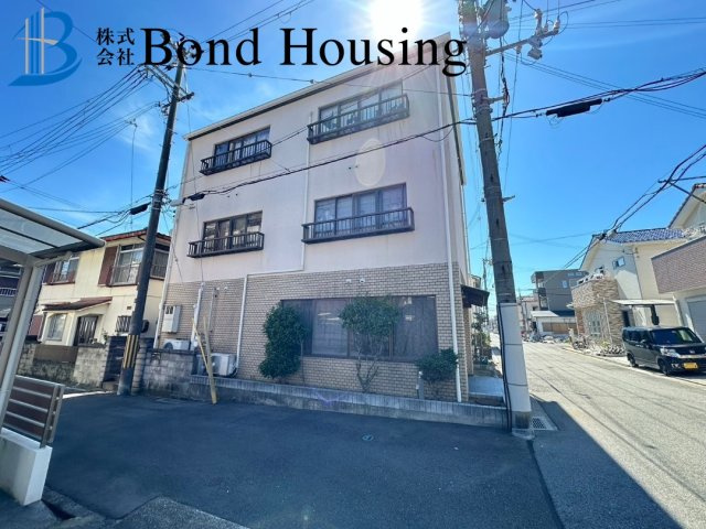 JR明石駅徒歩16分　明石市港町　店舗付き戸建て