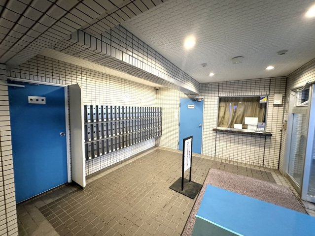 MAC広瀬川コートのエントランス
