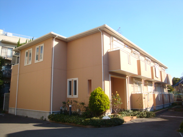 モンリーヴ宝塚の外観