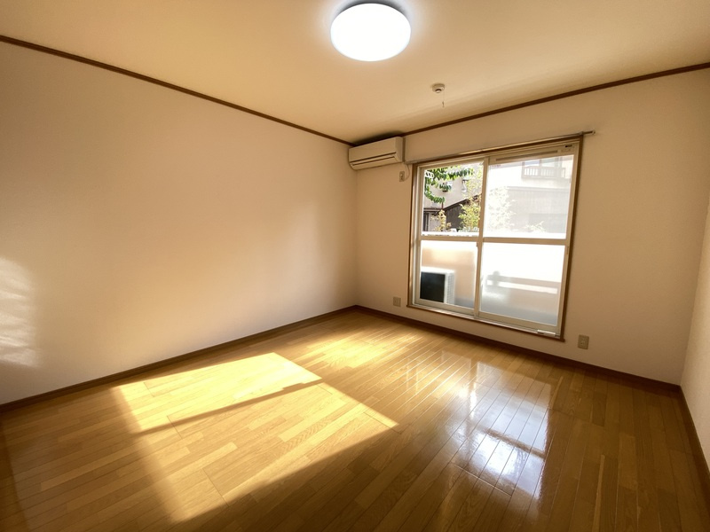 モンリーヴ宝塚の寝室