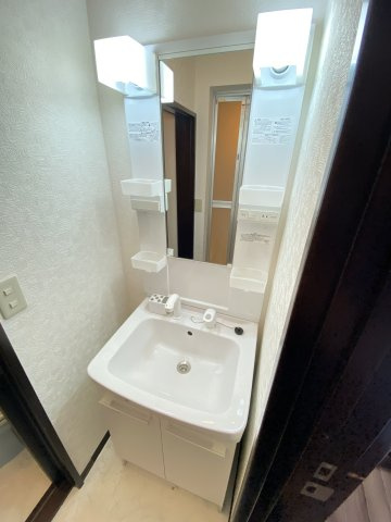 【独立洗面台】