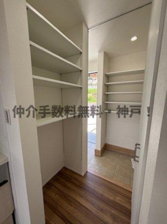【収納】 | 神戸市垂水区霞ヶ丘3丁目　新築戸建A号地　仲介手数料無料！ | 収納スペース豊富です