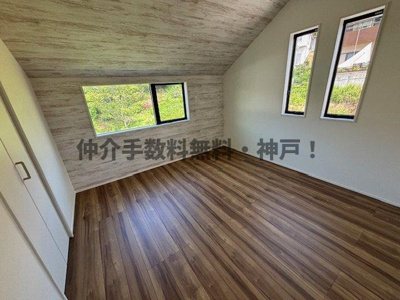 【洋室】 | 神戸市垂水区霞ヶ丘3丁目　新築戸建A号地　仲介手数料無料！ | 落ち着いた色調の洋室です