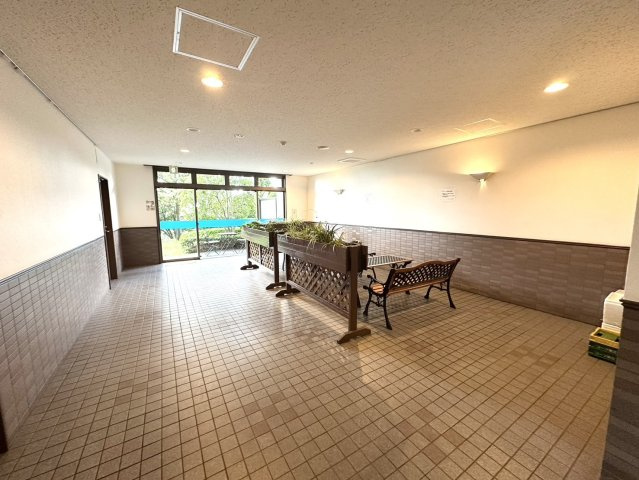 中山パークホームズ2番館のエントランス