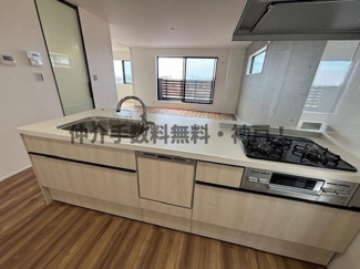 【キッチン】 | 神戸市垂水区霞ヶ丘3丁目　新築戸建B号地　仲介手数料無料！ | 使いやすいキッチンです