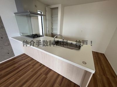 【キッチン】 | 神戸市垂水区霞ヶ丘3丁目　新築戸建B号地　仲介手数料無料！ | キッチンです