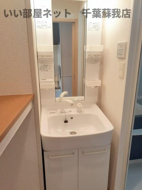 ディアコートの洗面所|忙しい朝には欠かせない洗面所です