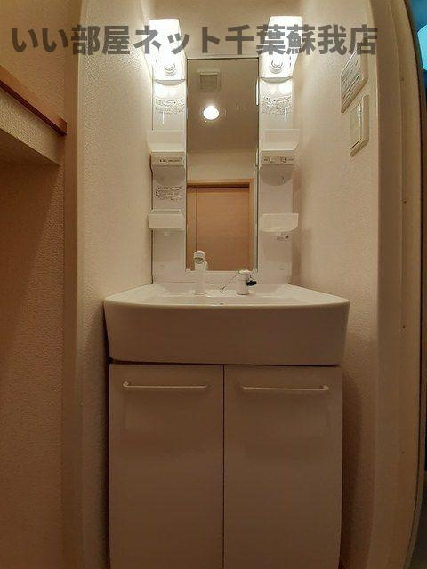 ディアコートの洗面所|忙しい朝には欠かせない洗面所です