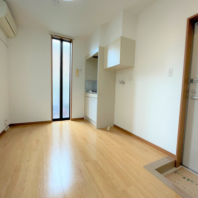 【玄関】 | グローウェルス西ヶ原