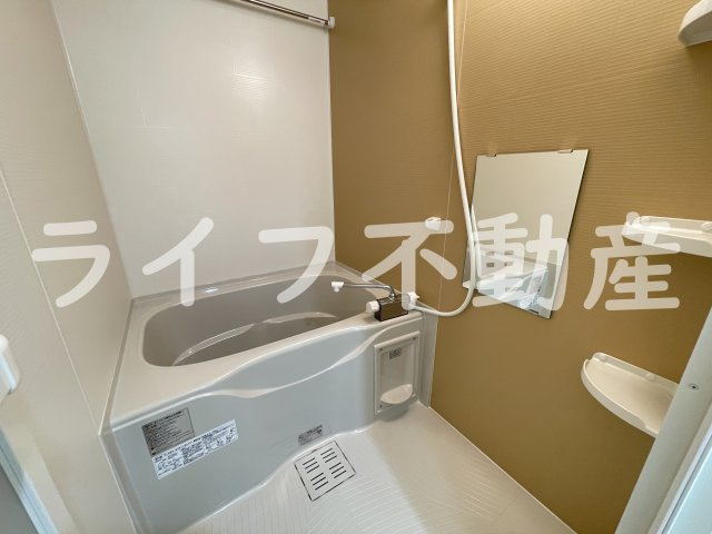 フジパレス長瀬公園の浴室|きれいなお風呂です