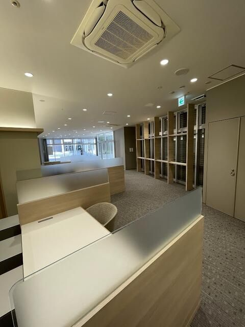 ユウナル東海の内装