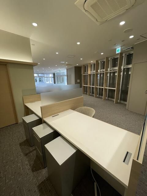 ユウナル東海の内装