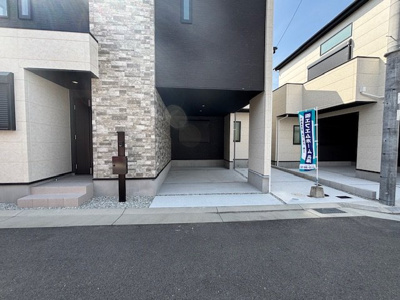 【前面道路含む現地写真】 | 神戸市垂水区城が山5丁目　新築戸建3号棟　仲介手数料無料！ | 前面道路含む現地写真です