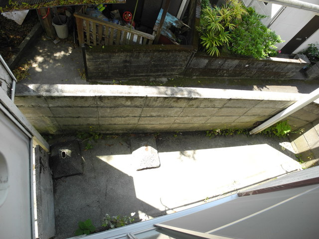 静コーポのバルコニー