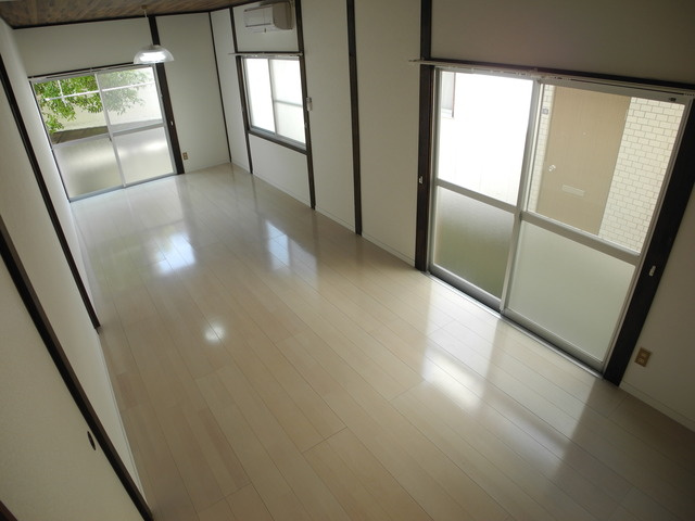 静コーポの内装