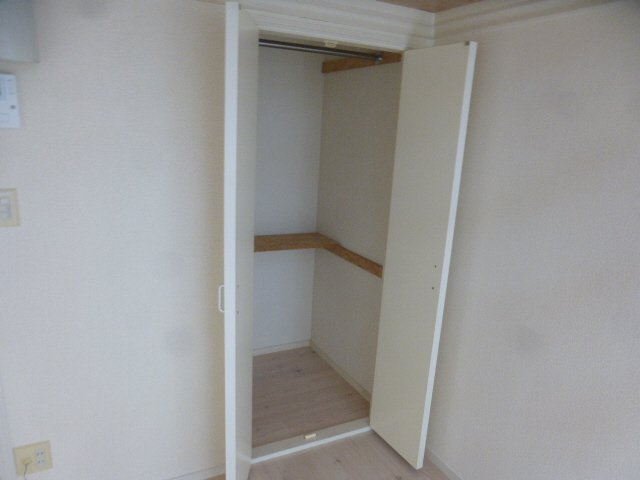 ジョイパレス新在家の収納