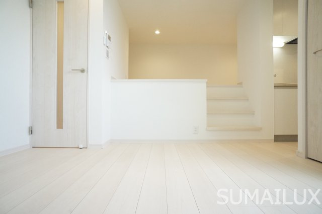 熊本市南区良町２丁目のアパートの居間・リビング