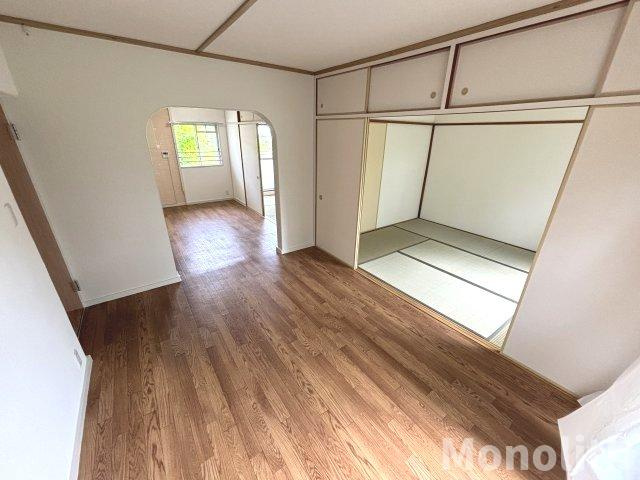 光明台34号棟の内装