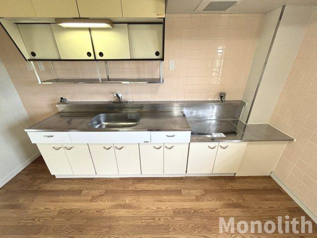 光明台34号棟のキッチン