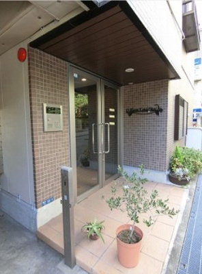 【エントランス】 | ブルーム関大前 | エントランス★