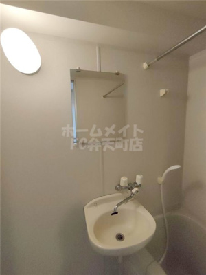 【洗面所】 | エクシード弁天Ⅱ | 忙しい朝には欠かせない洗面所です