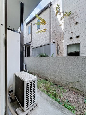 【バルコニー】 | レオパレス赤羽台 | 月額管理料無料！賃貸管理はアブレイズパートナーズにお任せを！