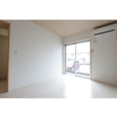 【居間・リビング】 | 洋室