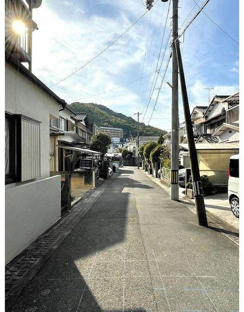 神田　土地の前面道路含む現地写真|前面道路です（東から西方向）。
