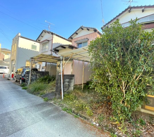 八反町　土地の前面道路含む現地写真|前面道路は交通量が少なく安全です。