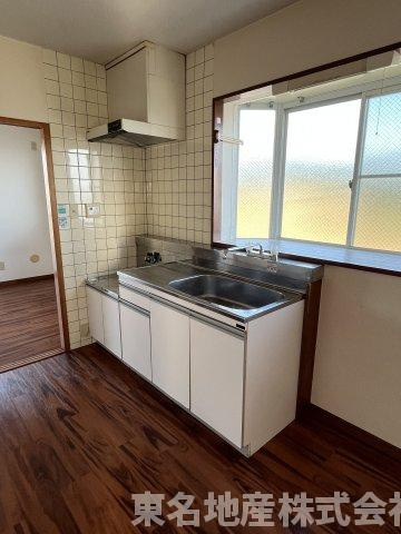 ロイヤルパレス深良のキッチン