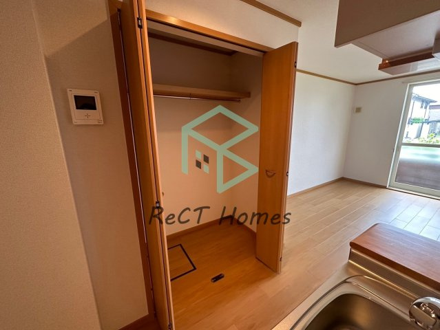 アウローラ玉手Ａの玄関