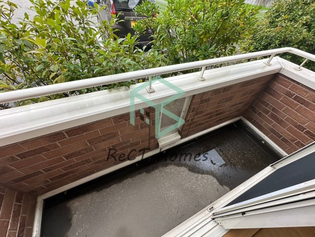 アウローラ玉手Ａのバルコニー