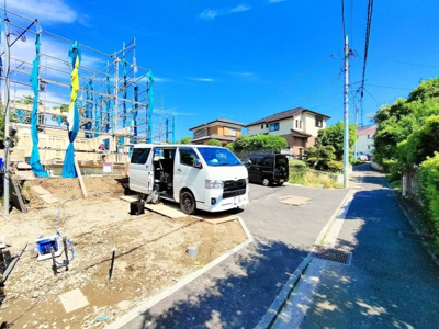 【前面道路含む現地写真】 | ◆◇日野中央　新築戸建て　全3棟◇◆ | ◆土・日・祝日は、当社スタッフによる現地案内会を実施しております。もちろん平日のご案内も可能です。お気軽にご相談ください！！