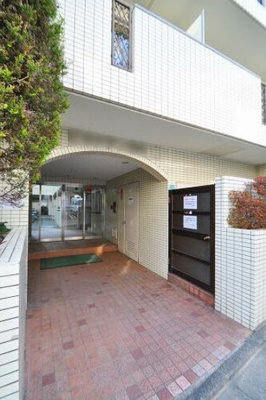 【エントランス】 | ビリジアン目白