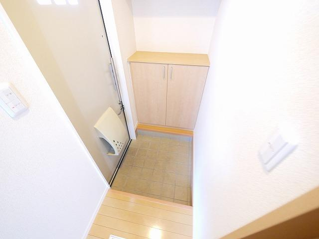 シャーメゾン前栽の玄関|毎日通る玄関はこちらです