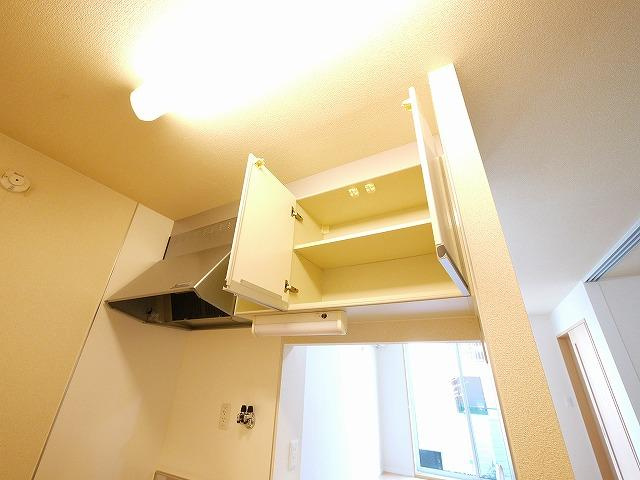 シャーメゾン前栽の収納|使いやすいキッチンです