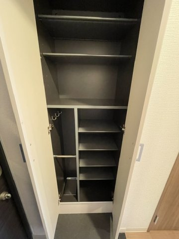スプランディッド難波WESTの収納