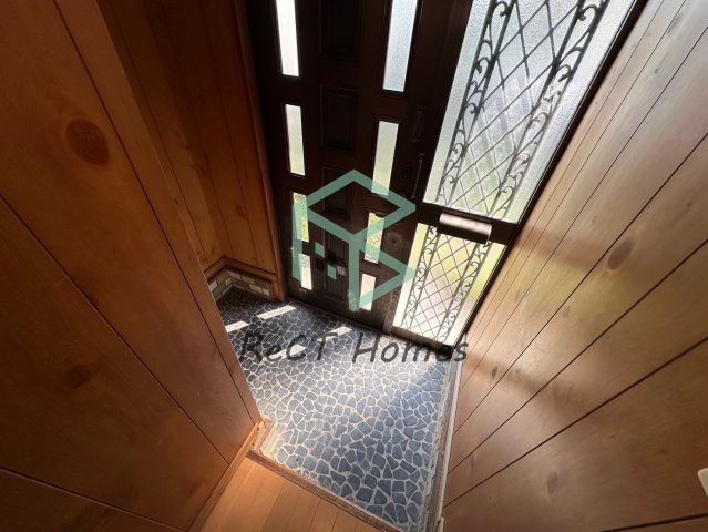 加古川市加古川町河原貸家の玄関