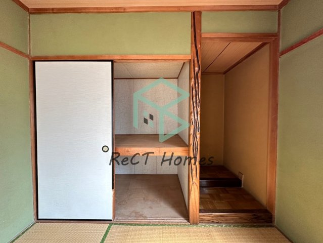 加古川市加古川町河原貸家の収納