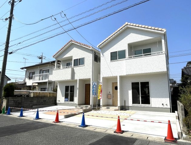 亀崎１丁目カーサヴェルディ一戸建ての外観|外観写真です。