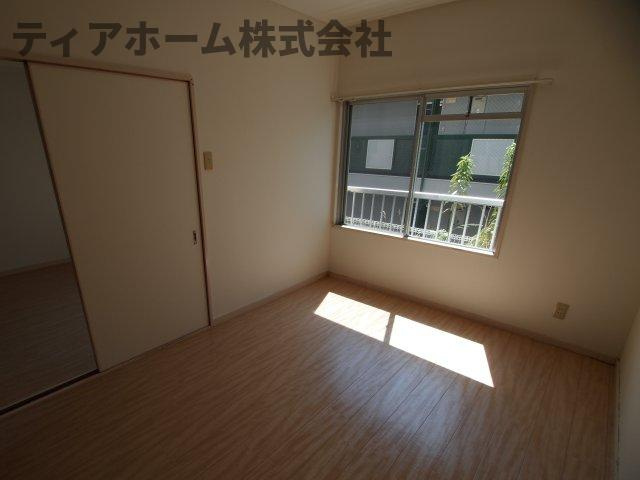 橿原市西池尻町の賃貸マンションの洋室|きれいな洋室です