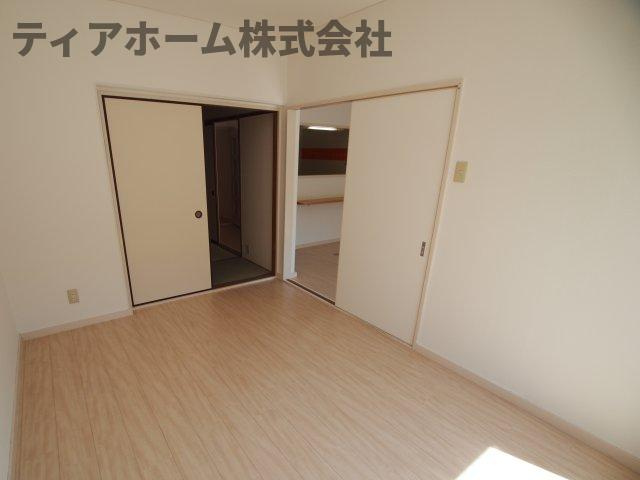 橿原市西池尻町の賃貸マンションの洋室|広々とした洋室です