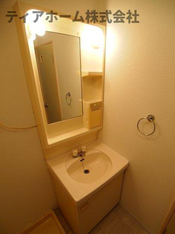 橿原市西池尻町の賃貸マンションの独立洗面台|独立洗面化粧台付き