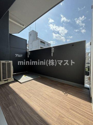 ワールドアイ大阪城EASTアドバンスのバルコニー