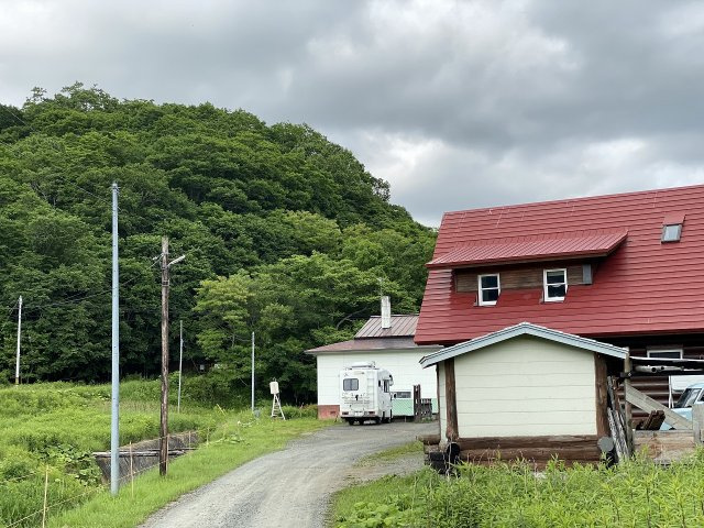 釧路町別保南3丁目10番2外2筆　売土地の前面道路含む現地写真