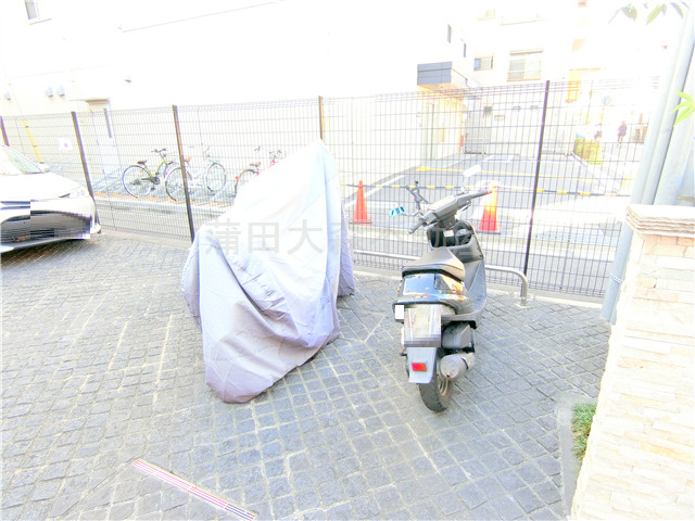 ヴォーガコルテ蒲田南のその他共用部分|敷地内バイク置き場　空き状況等詳細はお問合せ下さい。